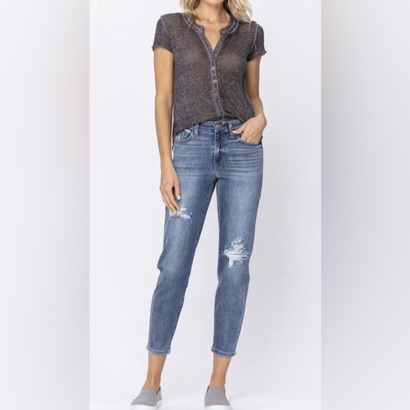 Judy Blue Denim - Judy Blue High Waste Slim Fit Jeans, EUC, Size 5/27 - US Size 4